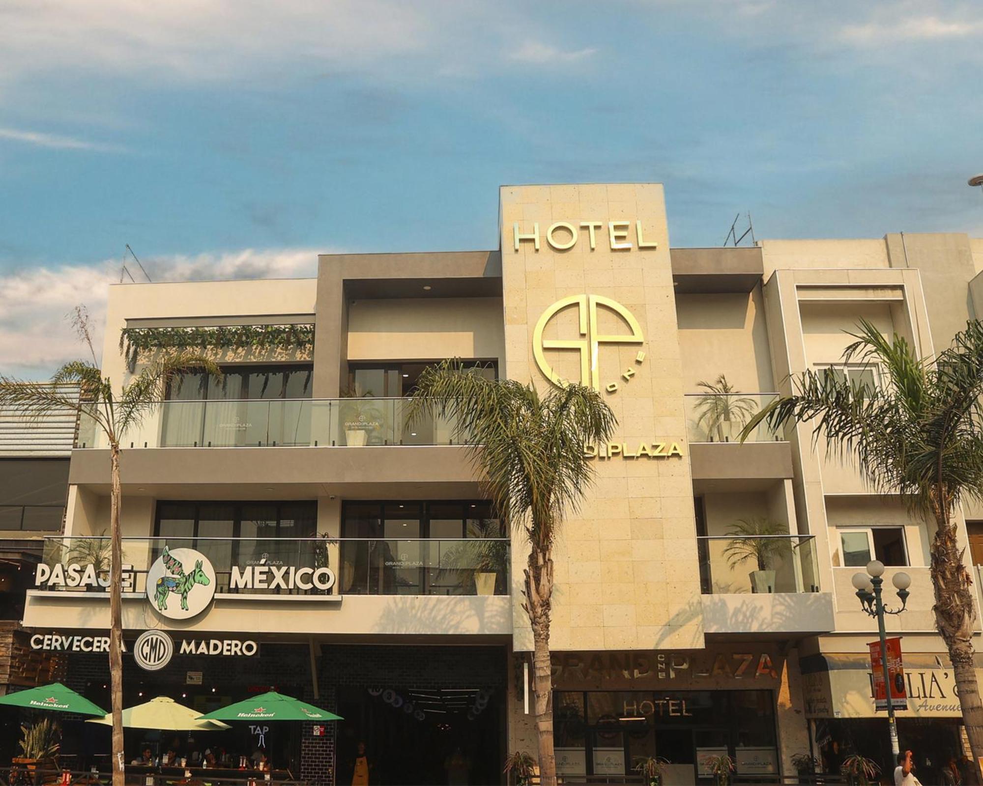 Hotel Grand One Plaza Tijuana Eksteriør bilde