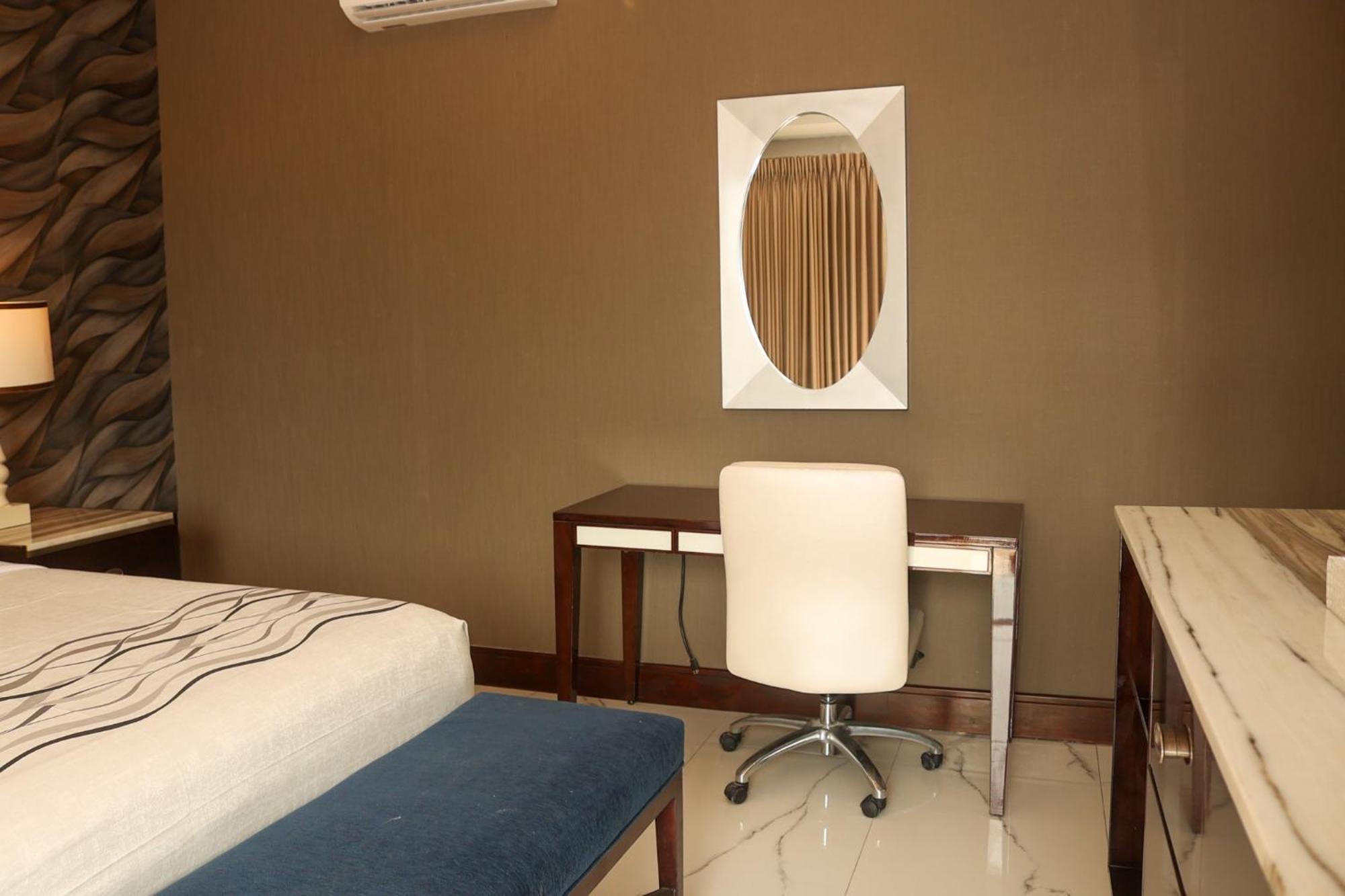 Hotel Grand One Plaza Tijuana Eksteriør bilde
